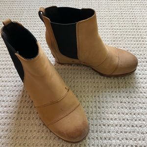 Sorel Wedge booties